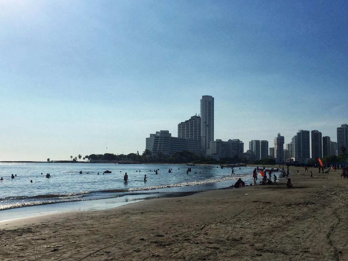 Apartamento Con Hermosa Vista Y Cerca De Playas Cartagena Luaran gambar